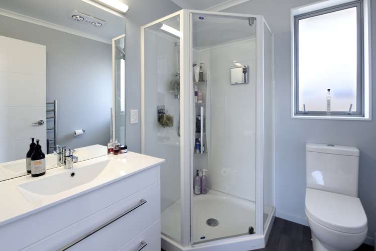 9 Mary Newton Place Brightwater_13