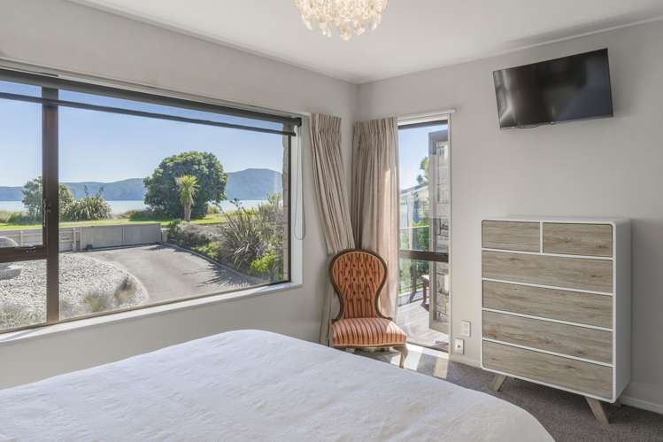 82 Marine Parade Paraparaumu Beach_15