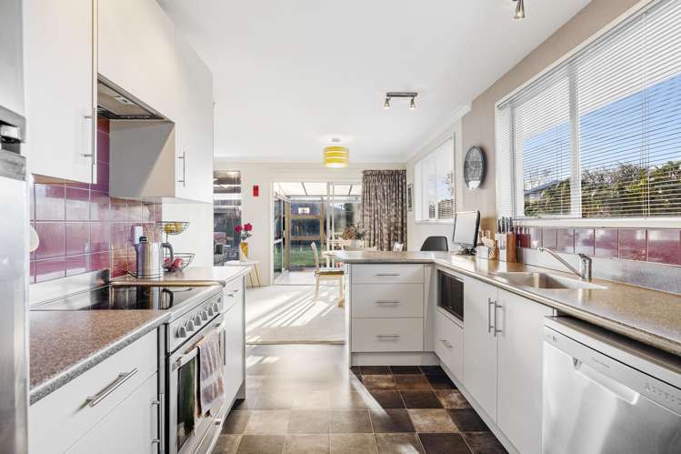 96 Englefield Road Northwood_2