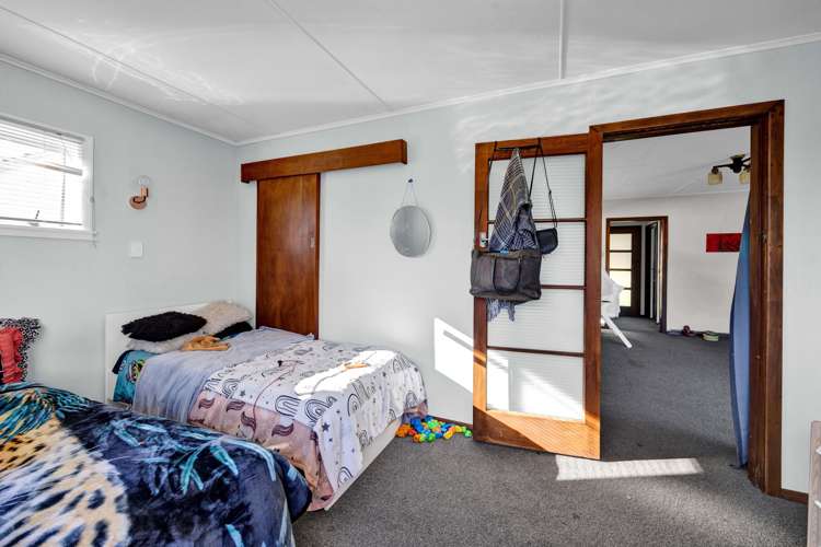 16 Hadfield Street Patea_17