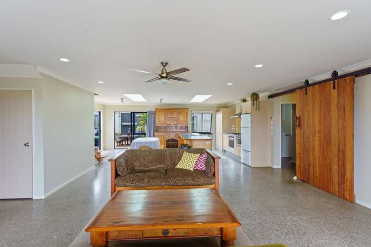 13 Scott Avenue Otaki Beach_13