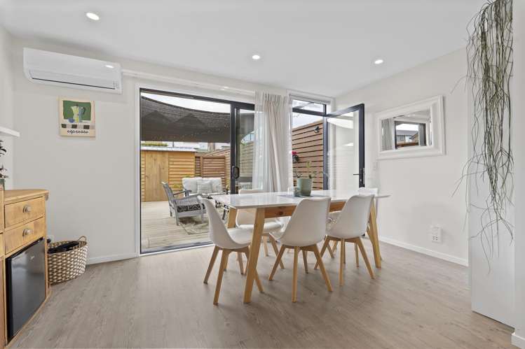 6 Orca Drive Stanmore Bay_15