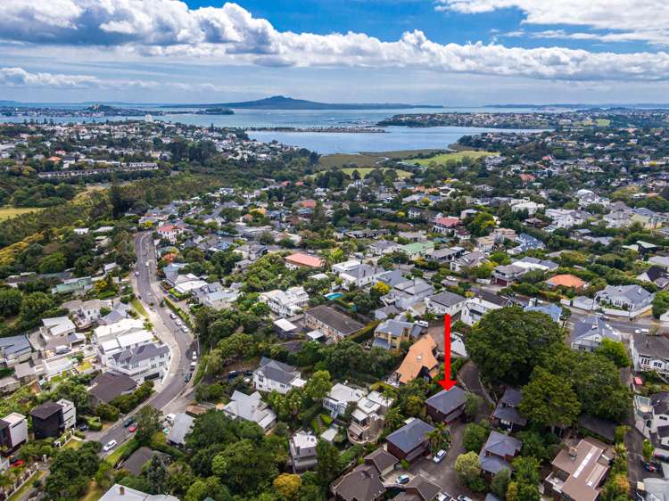 8/82 Bassett Road Remuera_8