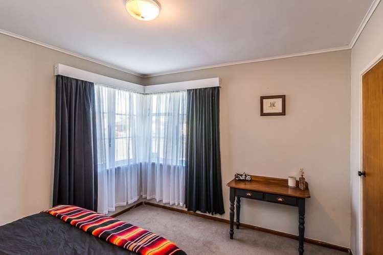 1 Langford Street Naenae_9