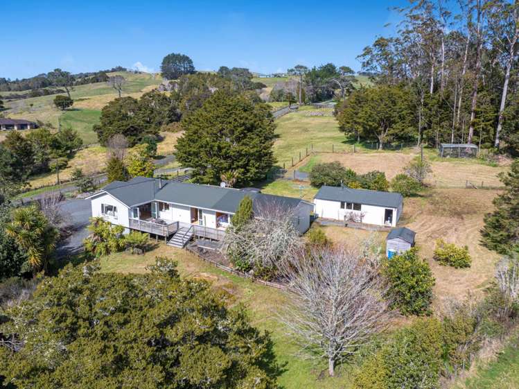 608 West Coast Road Makarau_24