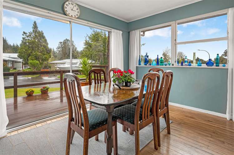 8 Day Place Springfield_4