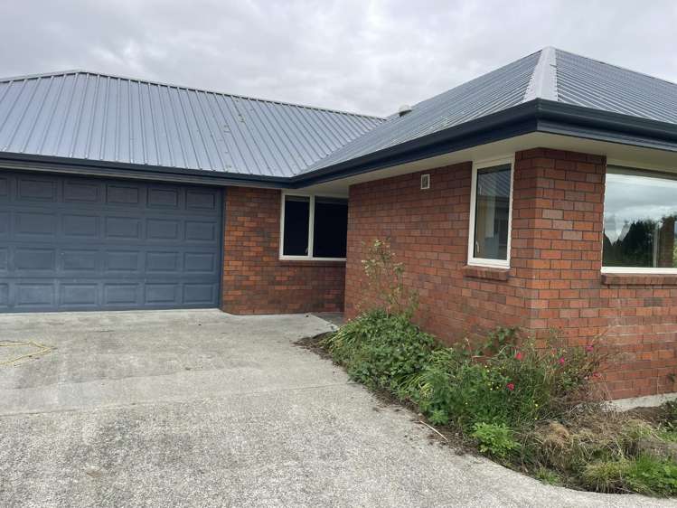 638 Paterson Road Waimumu_14