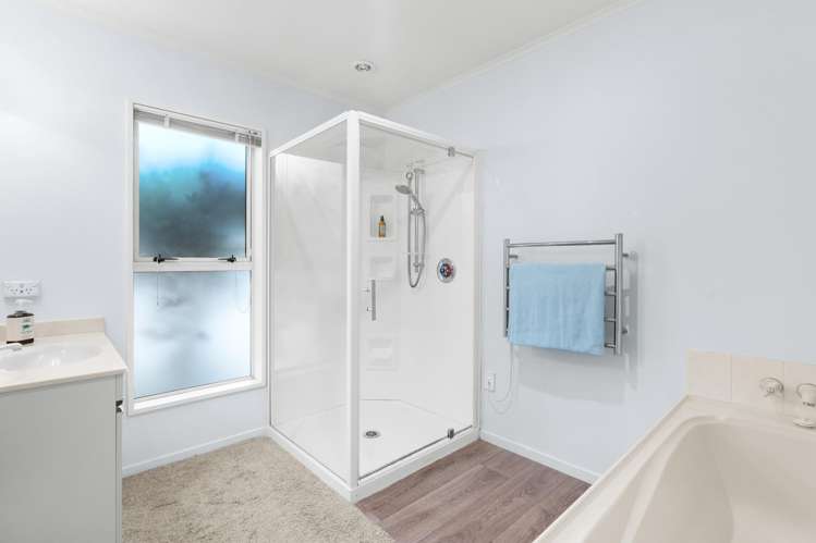 50b Karnak Crescent Russley_7