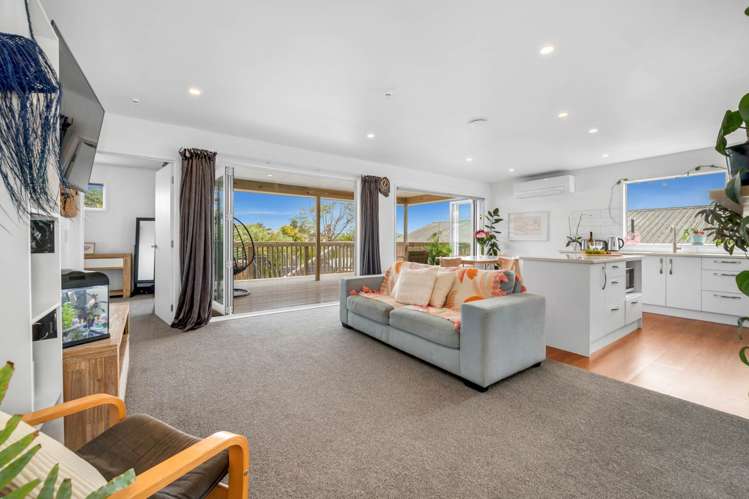 18 Shelly Bay Road Beachlands_6