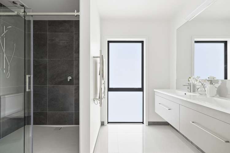 10 Bob Carter Place Welcome Bay_17