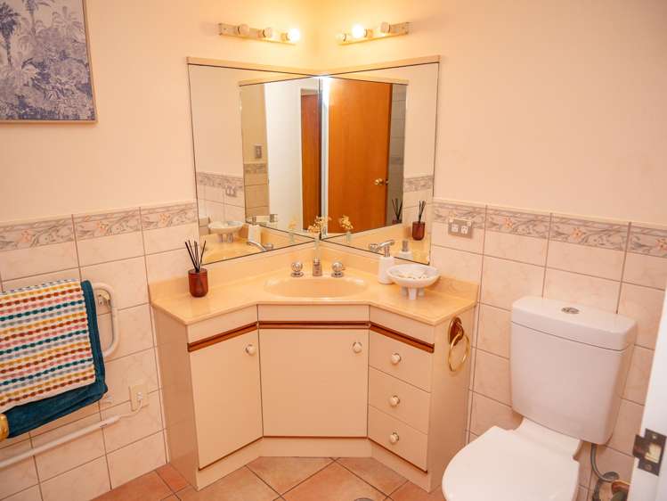 2/232 State Highway 10 Coopers Beach_15