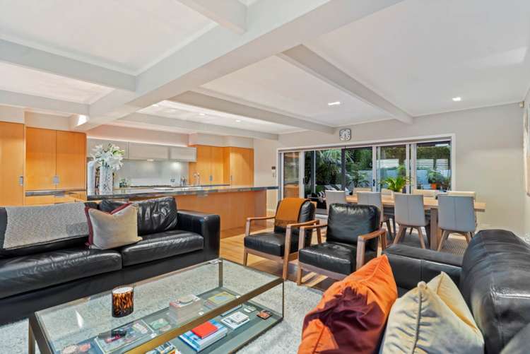 5 Parr Terrace Castor Bay_13