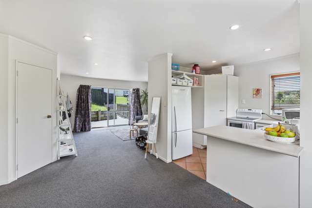 2/16 Fernlea Rise Bayview_3