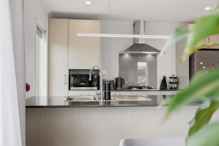 31 Harore Road Takanini_16