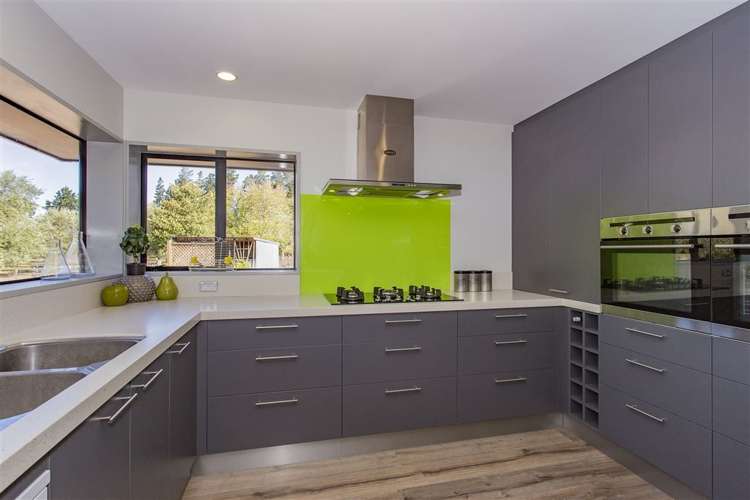 62 Courage Road Amberley_3