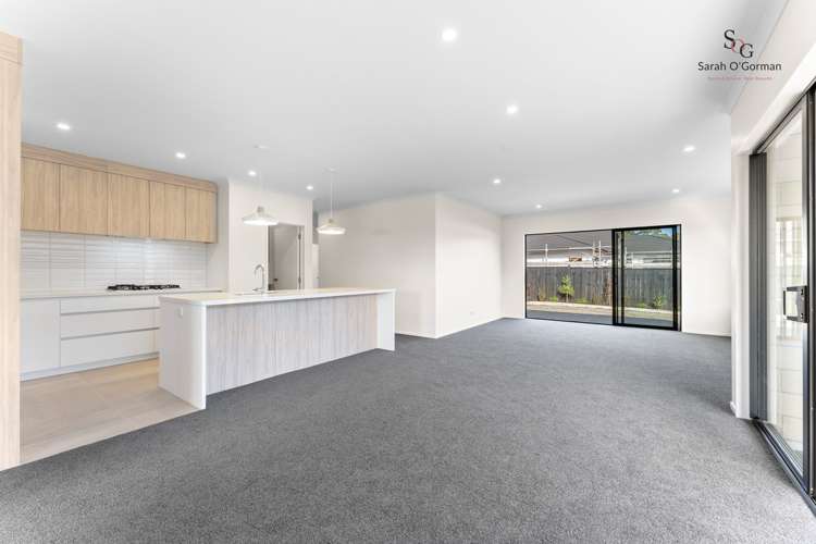 10 Houpuni Road Wainui_5