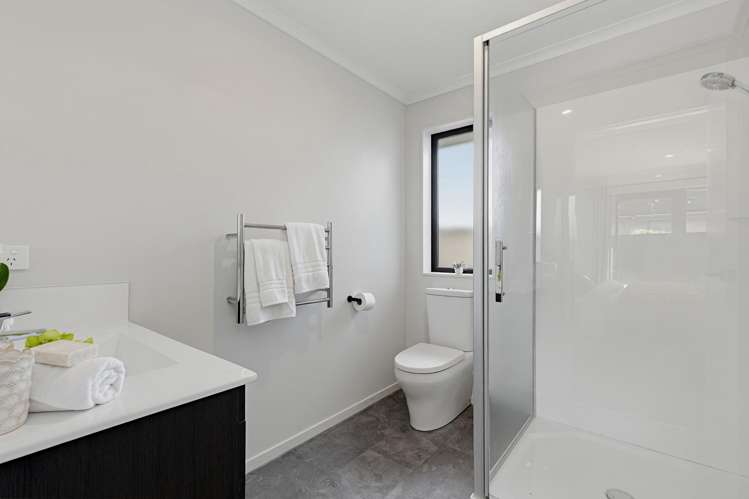 8 Tauroa Drive Tuakau_10