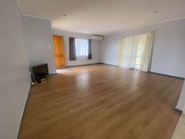 4 Camberley Court Manurewa_1