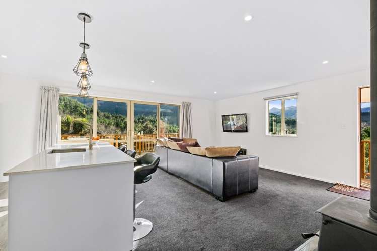 24 Acheron Heights Hanmer Springs_6