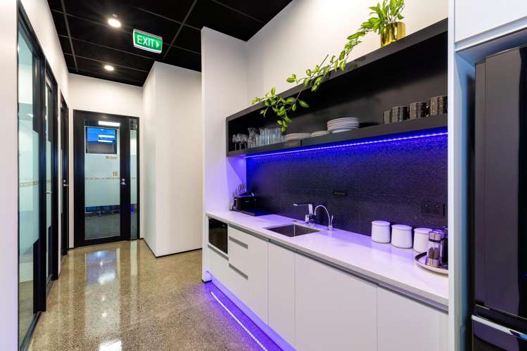 Suite 13/177 High Street Christchurch_4