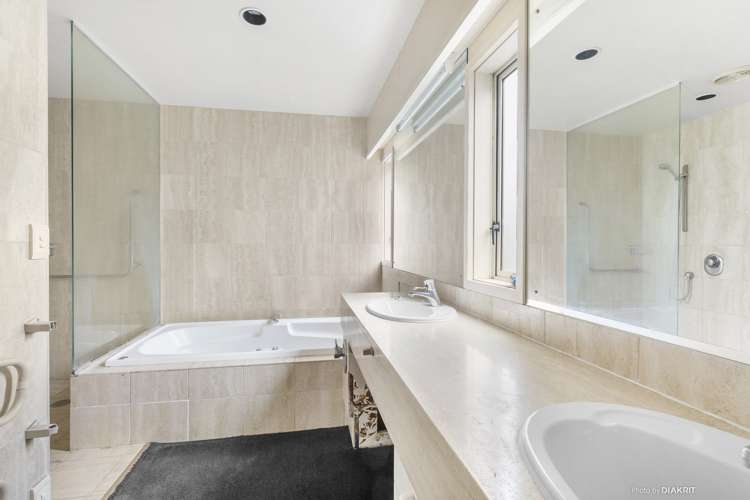 100 Hill Street Thorndon_10