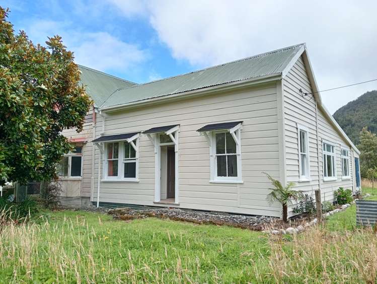 1100 Nikau Road, SH67 Mokihinui_4