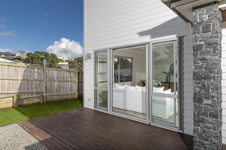 5 Sunrise Avenue Murrays Bay_5