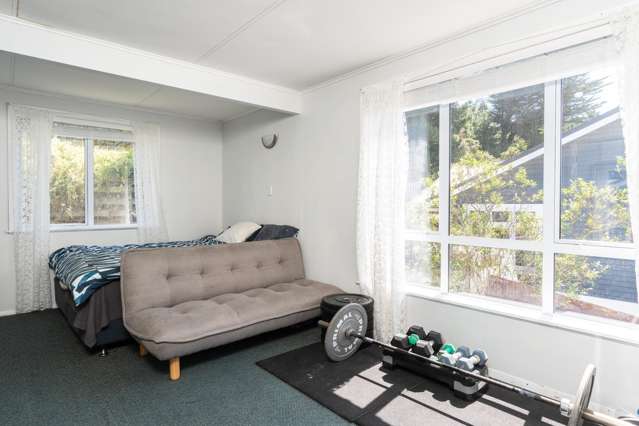 189 Sievers Grove Cannons Creek_4