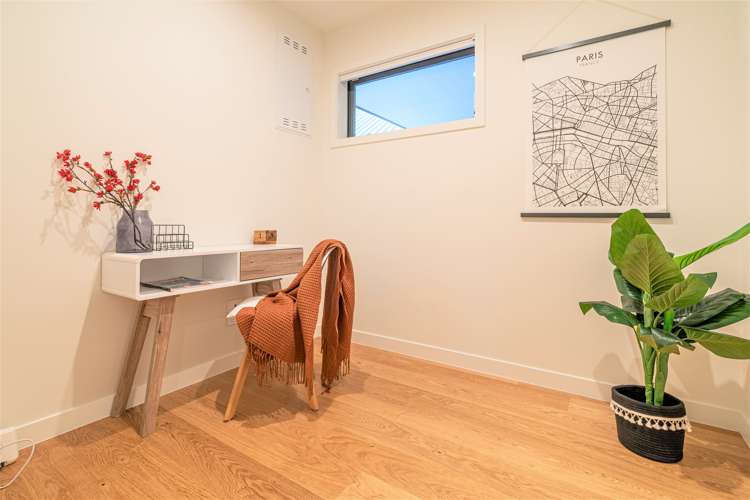 4 Barker Place Waikiwi_12