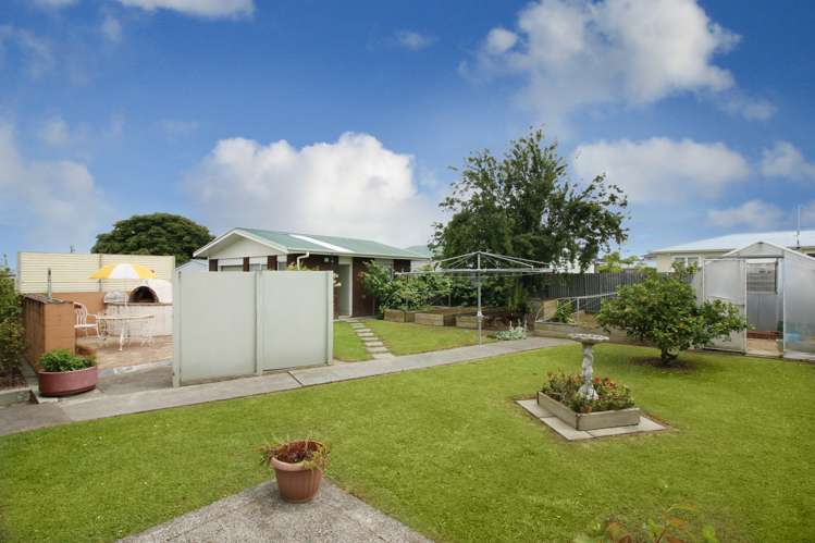 10 Dewe Avenue Feilding_7