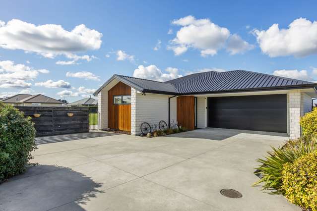 43 Koura Drive Rangiora_1