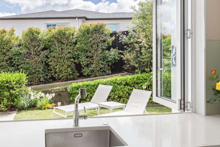 8 Spyglass Street Red Beach_9