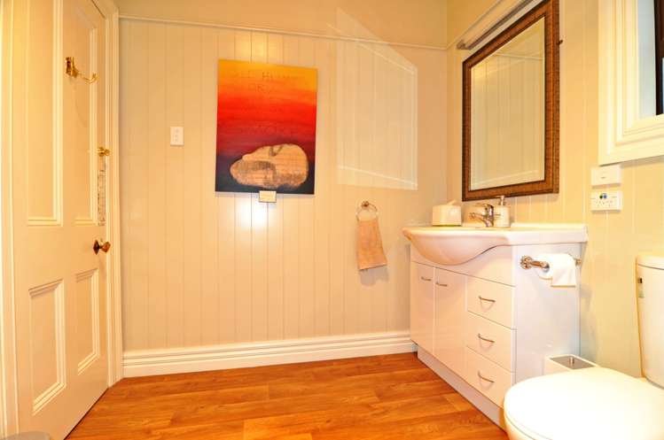 396 North Road North East Valley_17