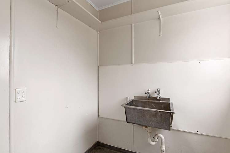 139 and 141 Hampshire Street Aranui_7