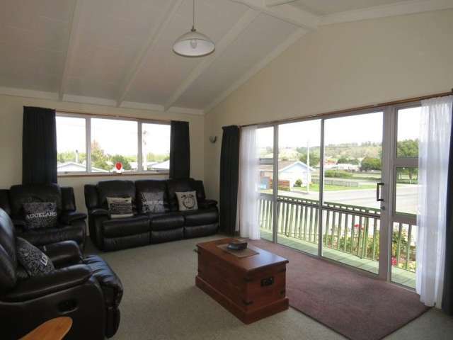 10 College Street Oamaru_1