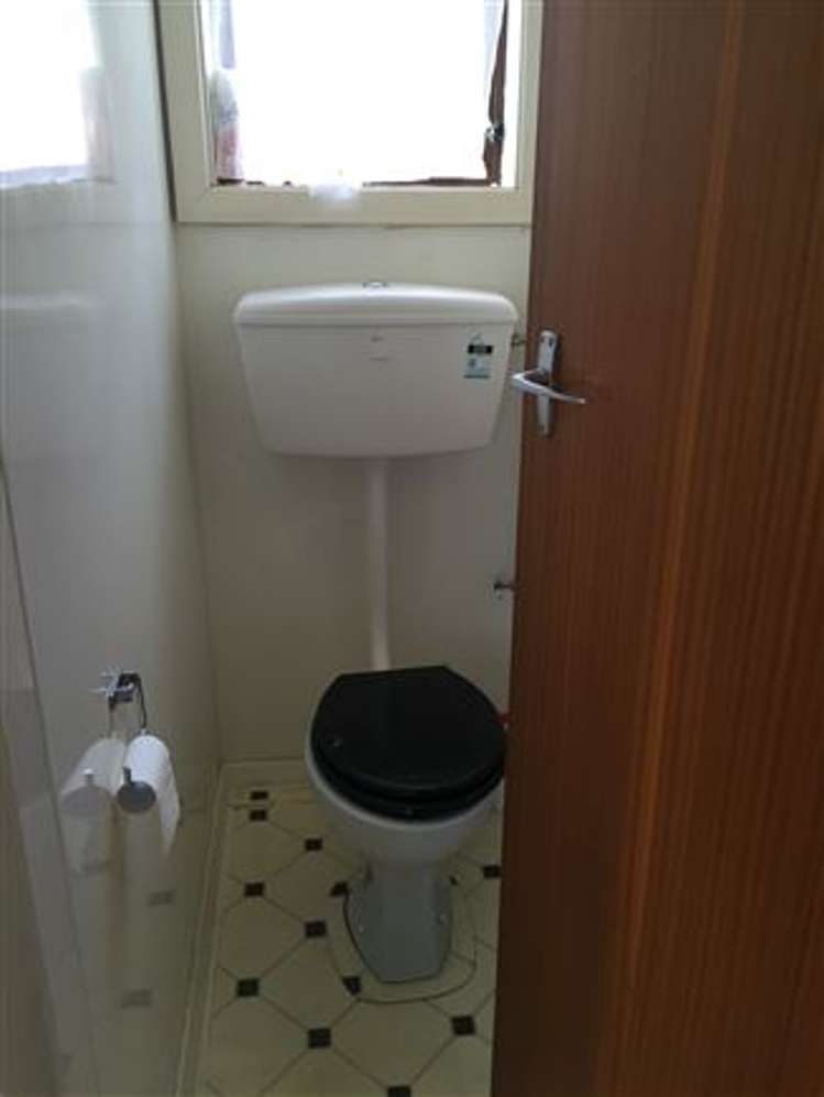 1/93 Waikawa Road Picton_7