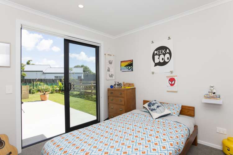 23 Sponge Bay Road Tamarau_13