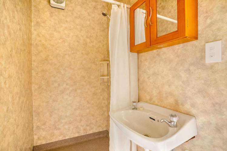 350 Great North Road_3