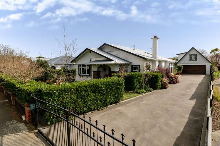 21 Stanley Avenue_0