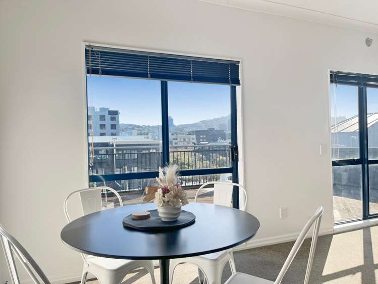 7/14 Kent Terrace Mount Victoria_3