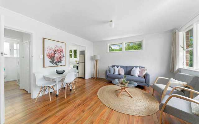 2/49 Ward Street 11322_1