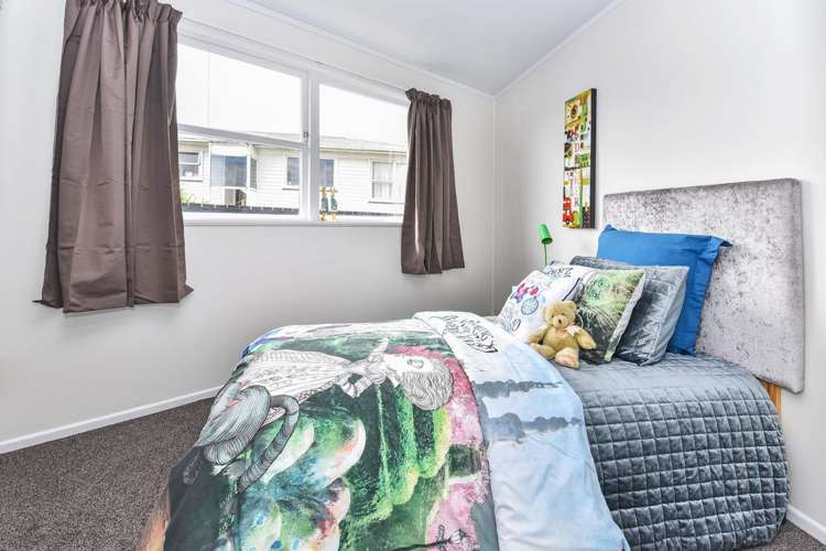 74 Cargill Street Papakura_11