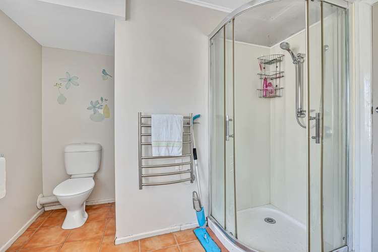 28 Buller Crescent Manurewa_11