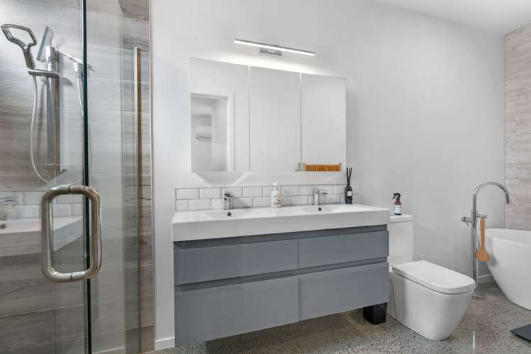 7 Edgewater Place Matapouri_19