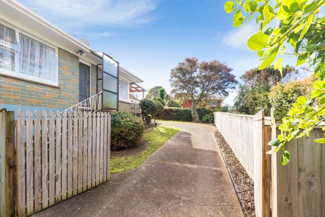 B/6 Larne Avenue Pakuranga Heights_1