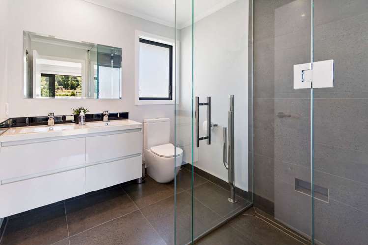 728 Makino Road Halcombe_12