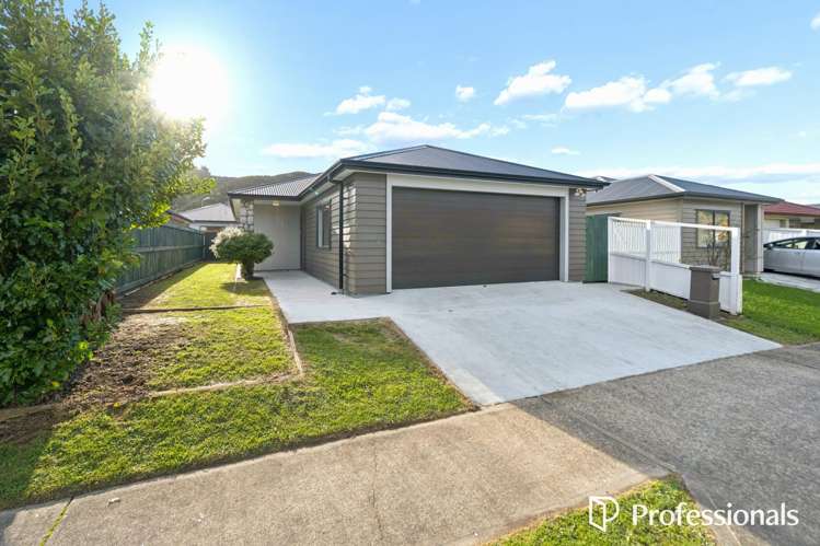 96 Farmer Crescent_2