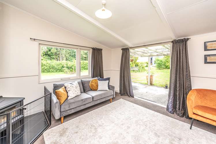 182 Great North Road Otamatea_10