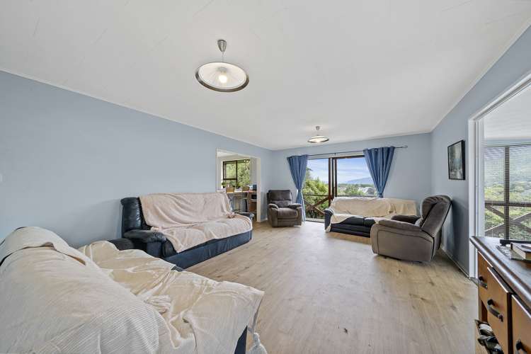 11 Roband Crescent Brown Owl_7