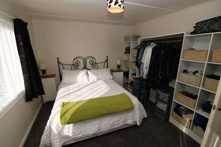 4 Chrystall Street Foxton Beach_11